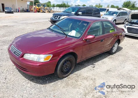 2000 Toyota Camry Le from USA, damaged, VIN 4T1BG22K4YU993484